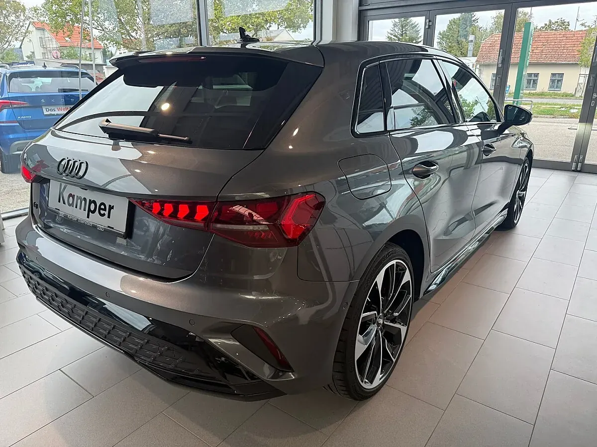 Audi A3 2025 photo 3