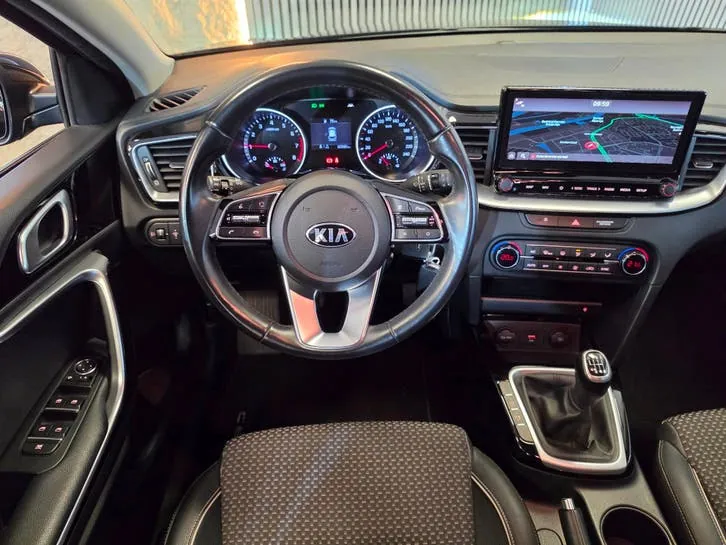 Kia Ceed 2021 photo 3