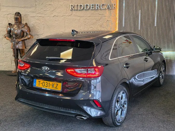 Kia Ceed 2021 photo 2