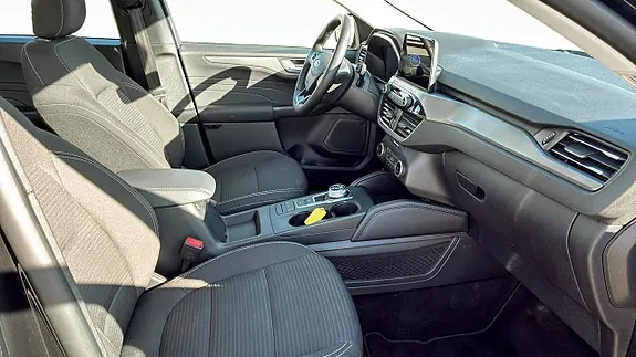 Ford Kuga 2023 photo 3
