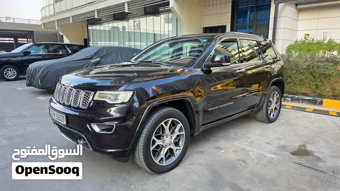 Jeep Grand Cherokee 2020 photo 2
