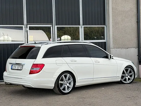 Mercedes-Benz C250 2012 photo 5