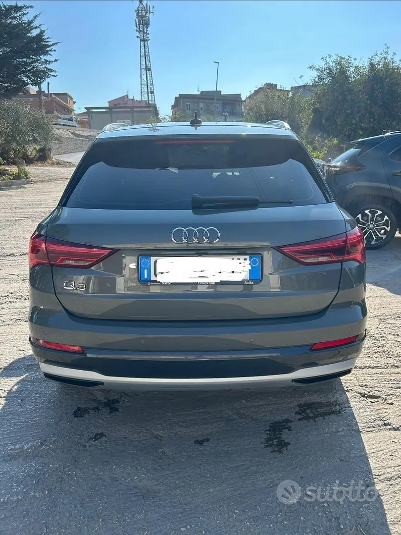 Audi Q3 2022 photo 2