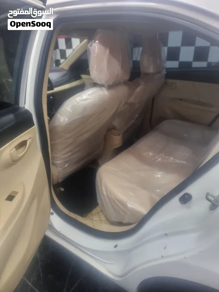 Toyota Yaris 2015 photo 4