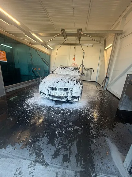 BMW 320D 2016 photo 2