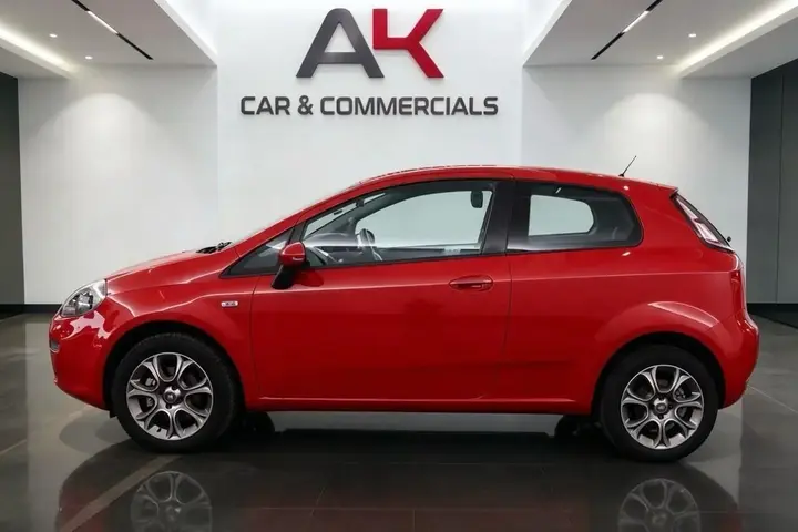 Fiat Punto 2015 photo 3