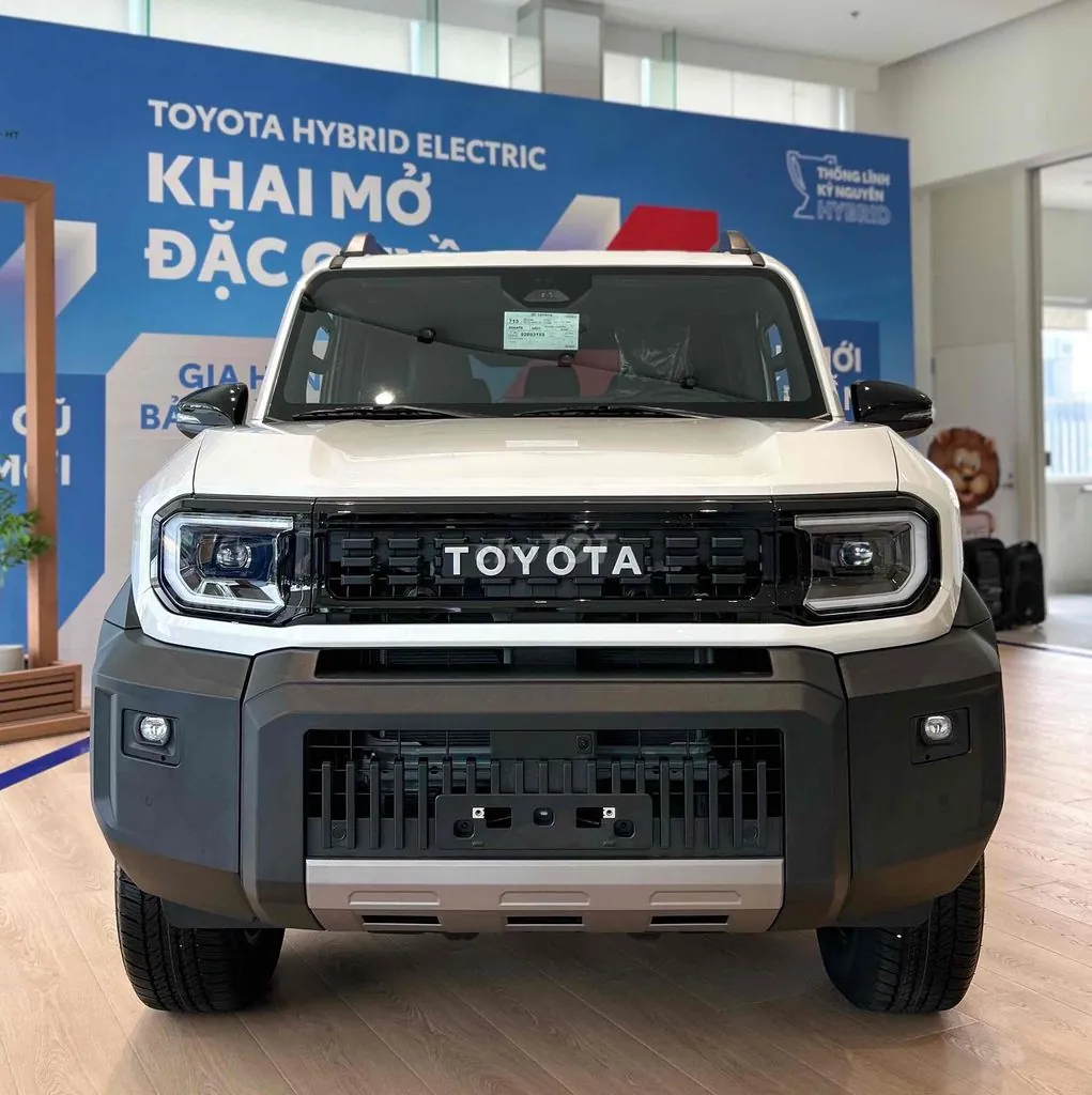 Toyota Land Cruiser Fj