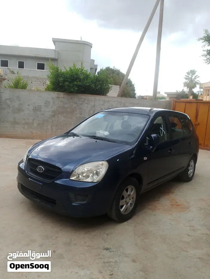 Kia Carens 2009 photo 3