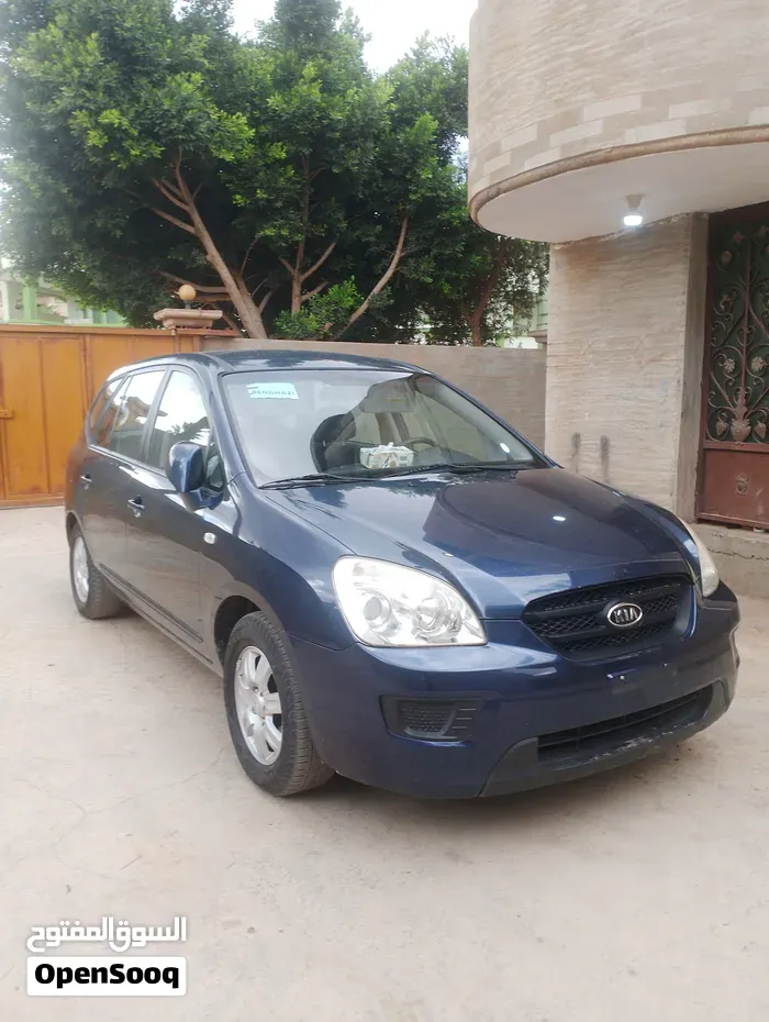 Kia Carens