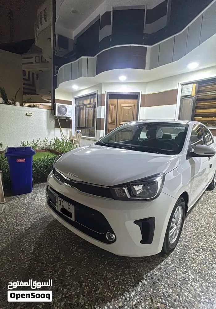 Kia Pegas