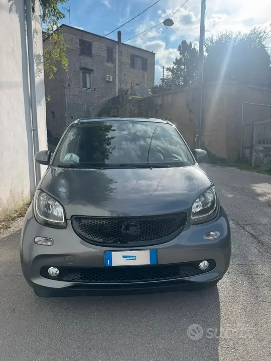 Smart Forfour 2019 photo 2