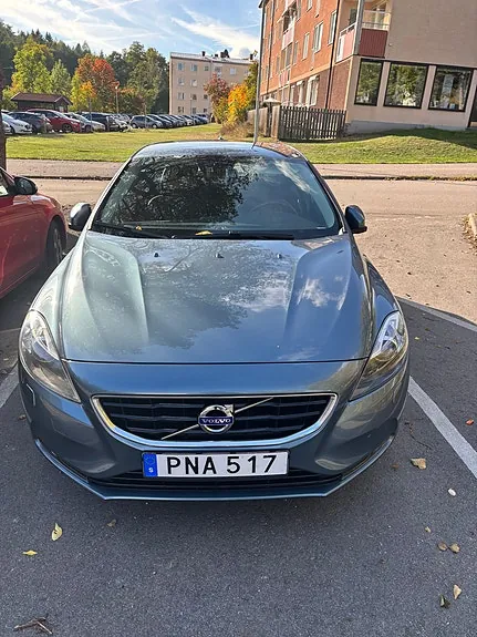 Volvo V40 2014 photo 2