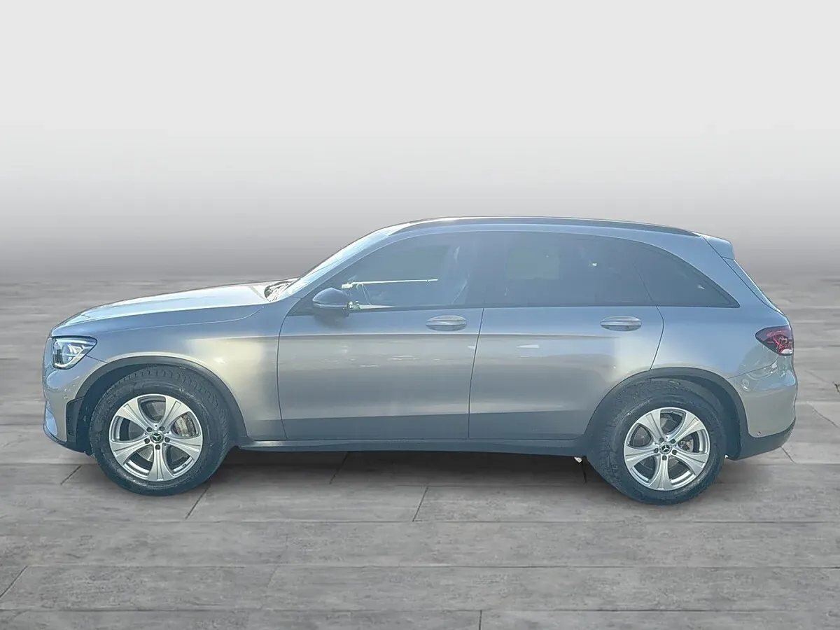 Mercedes-Benz Glc-Class 2022 photo 3