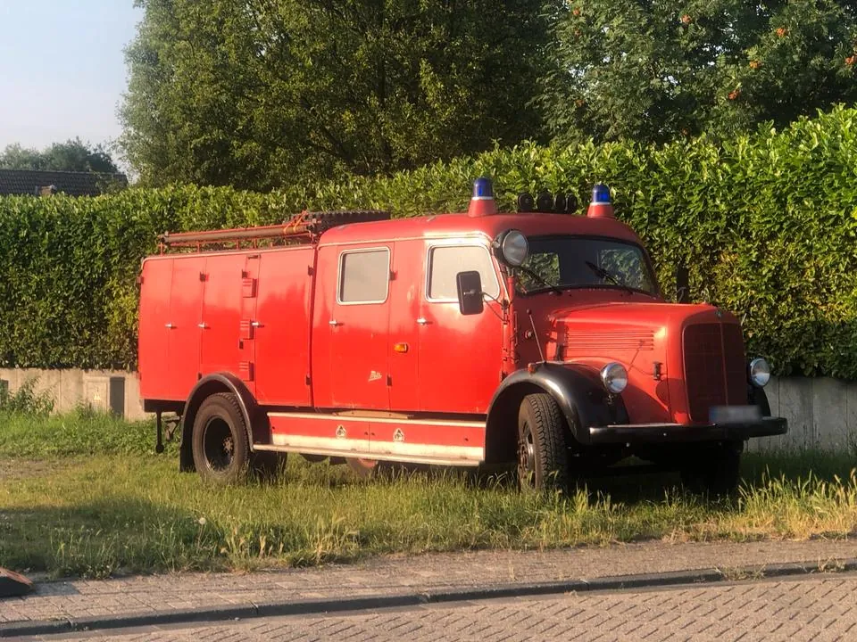 Mercedes-Benz L312