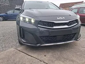 Kia Xceed 2023 photo 2