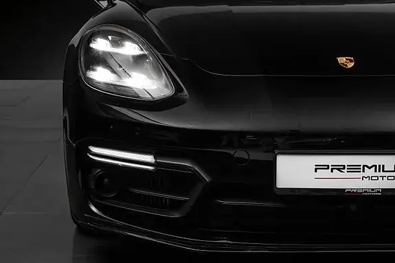 Porsche Panamera 2018 photo 4