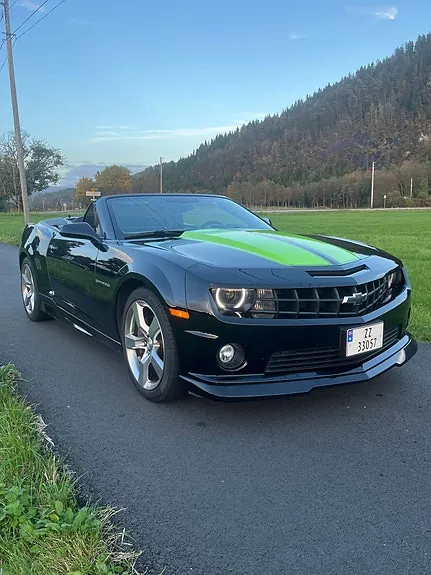 Chevrolet Camaro 2011 photo 2