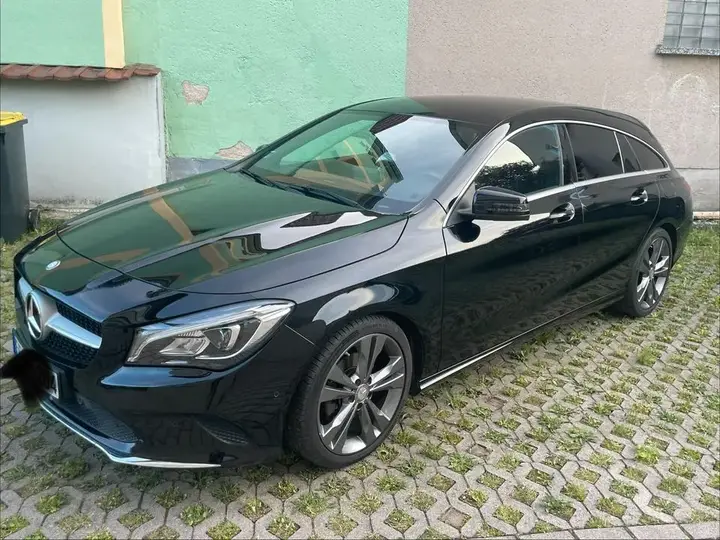 Mercedes-Benz Cla 180 Shooting Brake