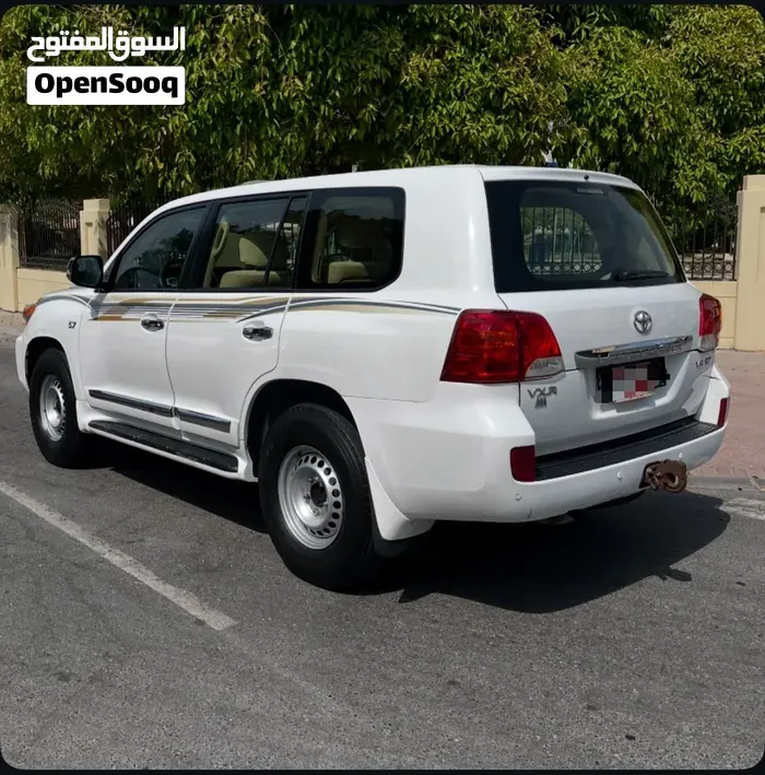 Toyota Land Cruiser 2014 photo 4