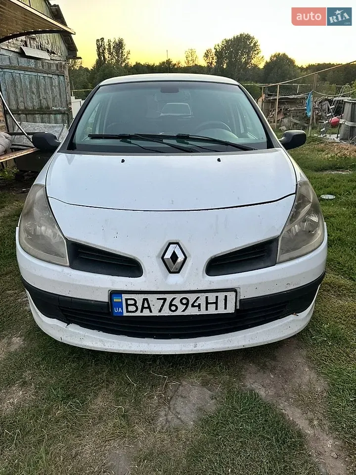 Renault Clio 2007 photo 3