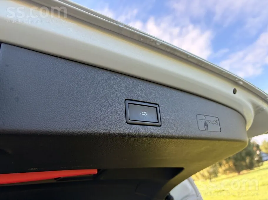 Volkswagen Golf Variant 2025 photo 4