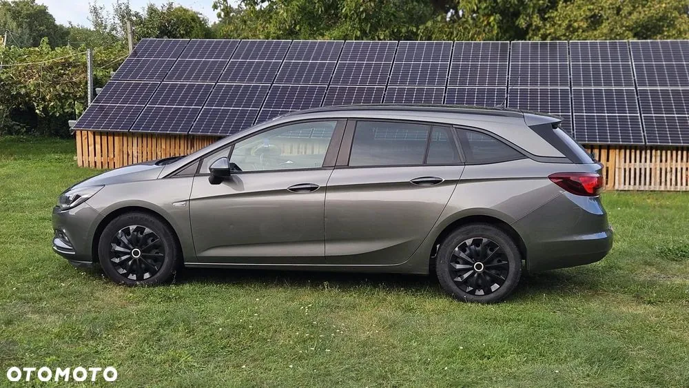 Opel Astra 2019 photo 3