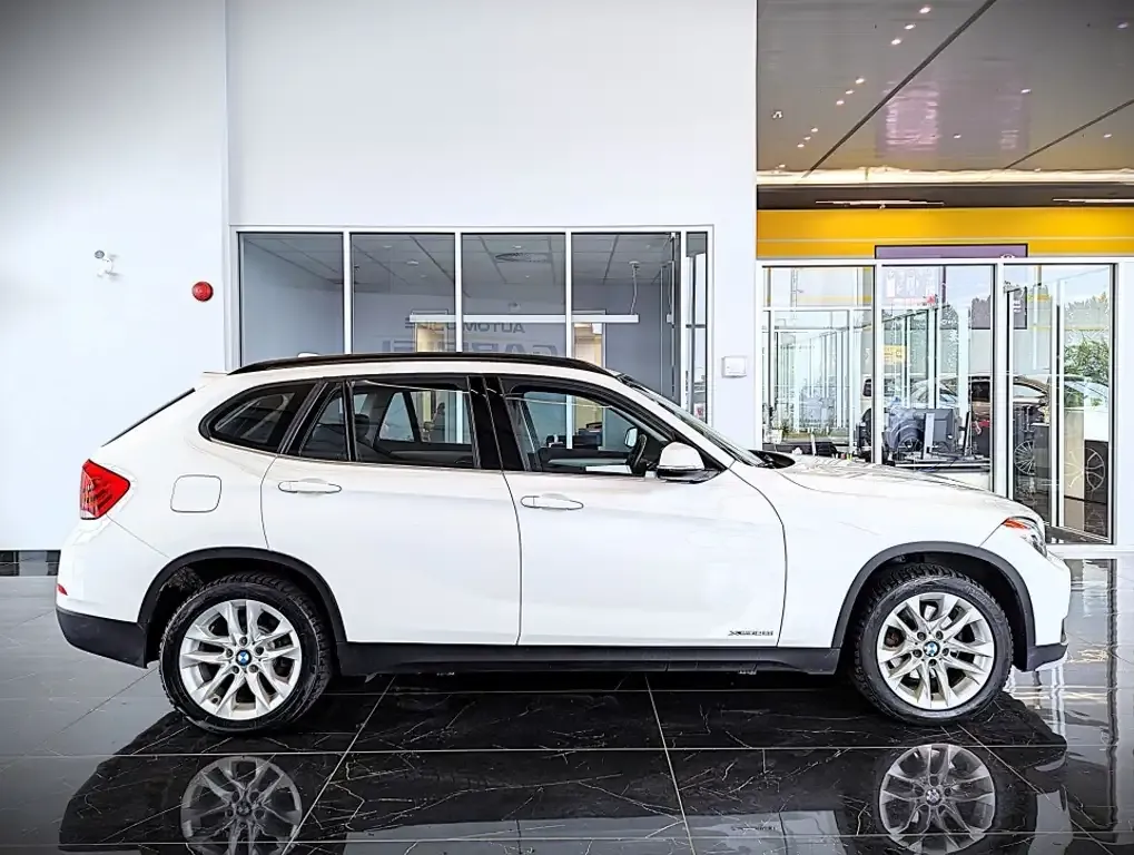 BMW X1 2015 photo 4