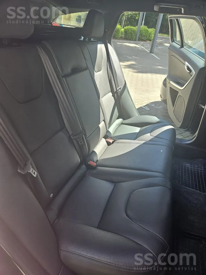 Volvo V60 2014 photo 4