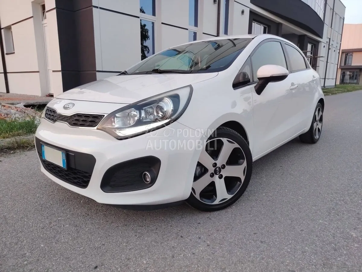 Kia Rio 2013 photo 2
