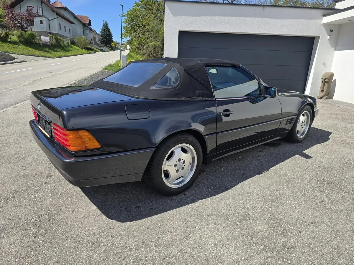 Mercedes-Benz Sl-Class 1991 photo 3