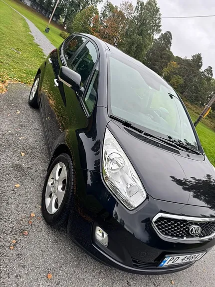 Kia Venga 2015 photo 2