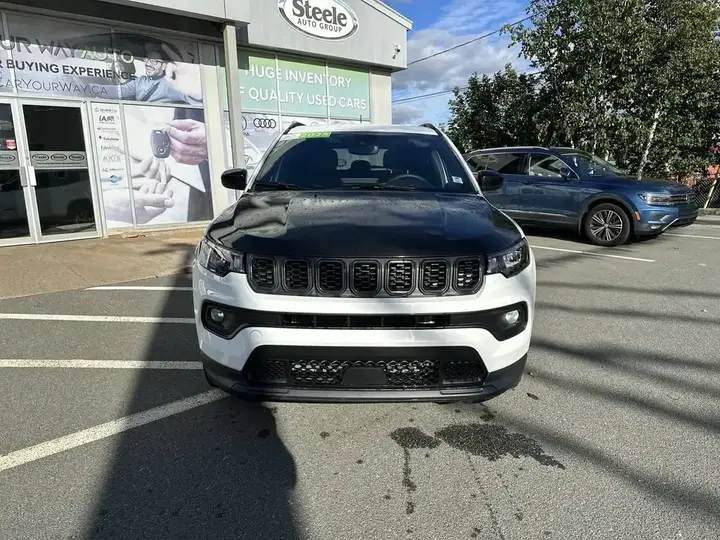 Jeep Compass 2025 photo 3