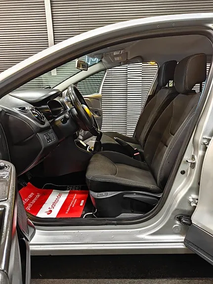 Renault Clio Iv 2012 photo 5