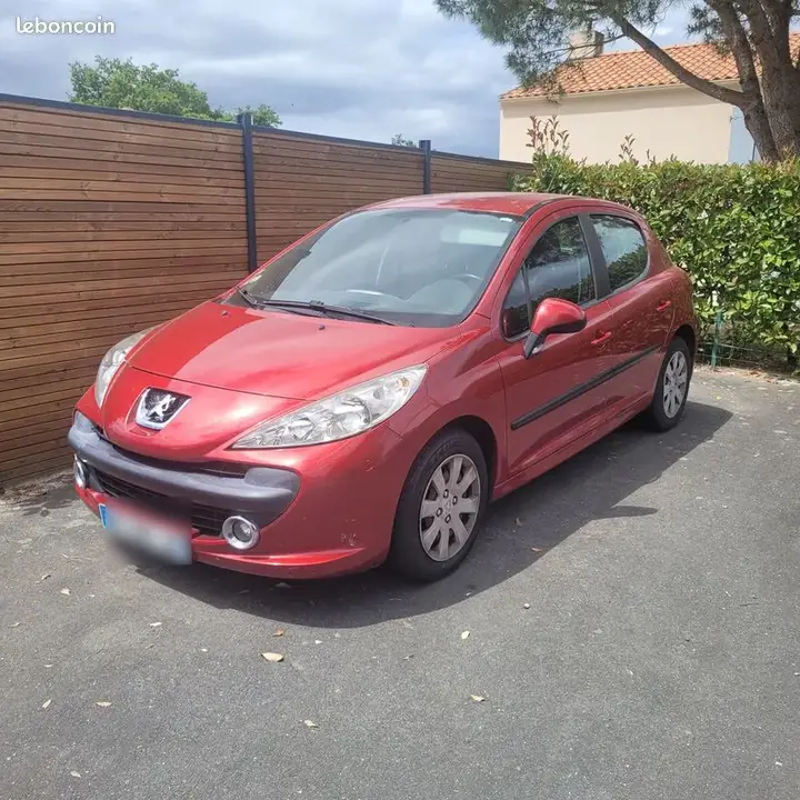 Peugeot 207
