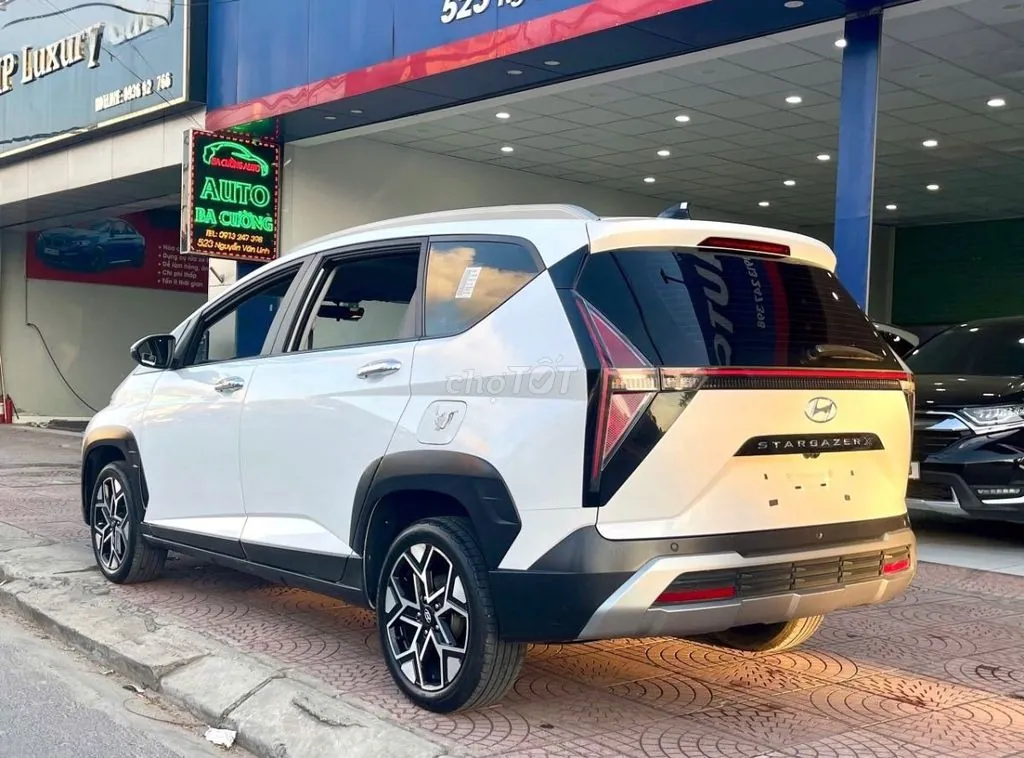 Hyundai Stargazer 2024 photo 3
