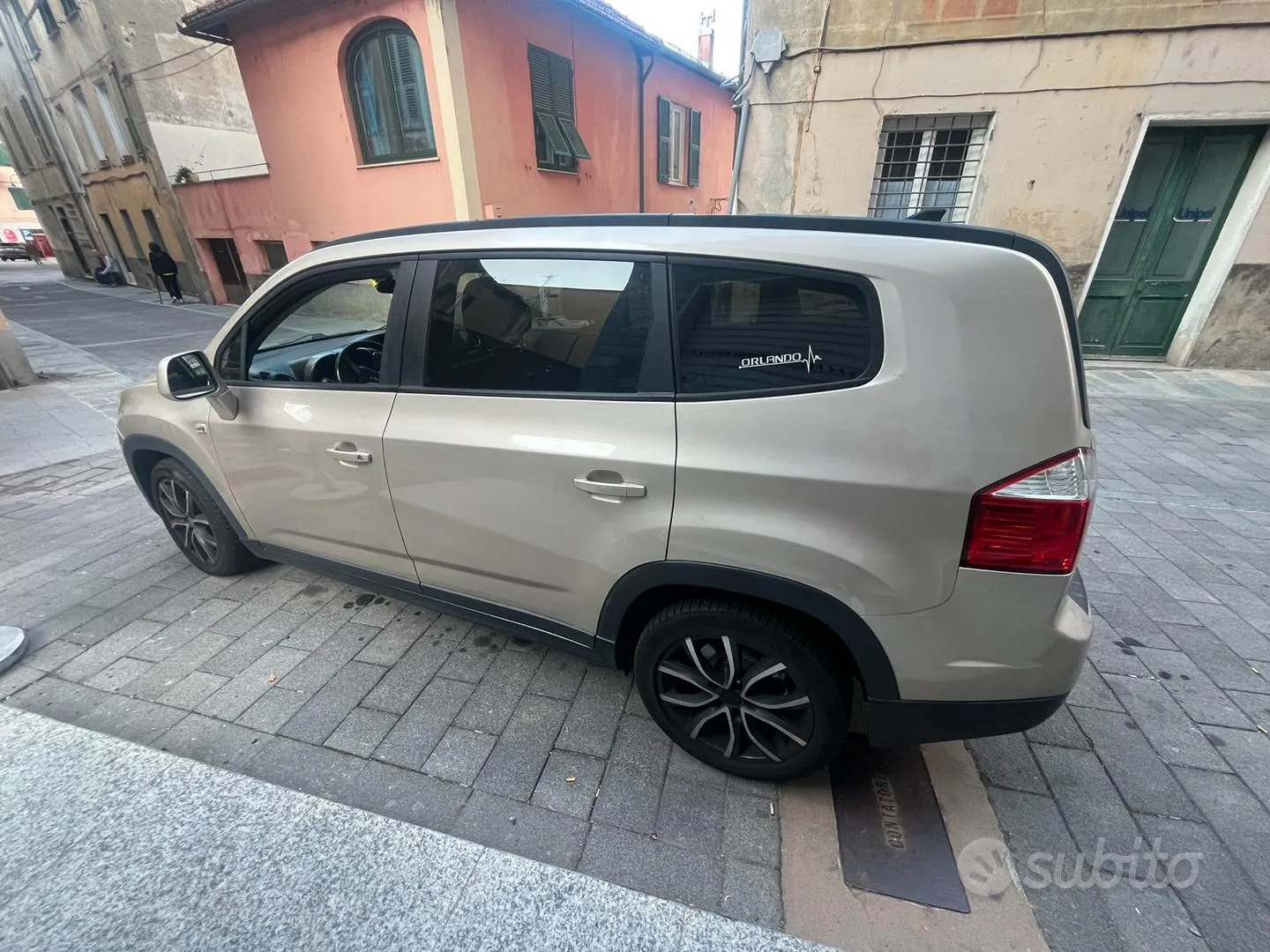 Chevrolet Orlando 2011 photo 5