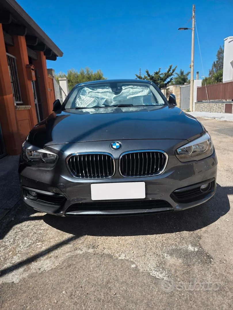 BMW 118D 2018 photo 2