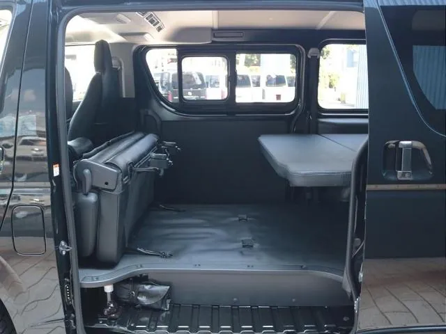 Toyota Hiace 2026 photo 4