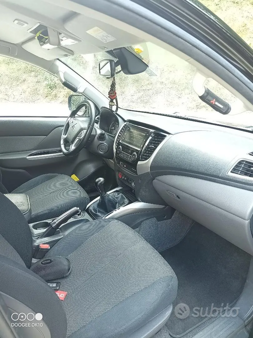 Mitsubishi L200 2019 photo 5