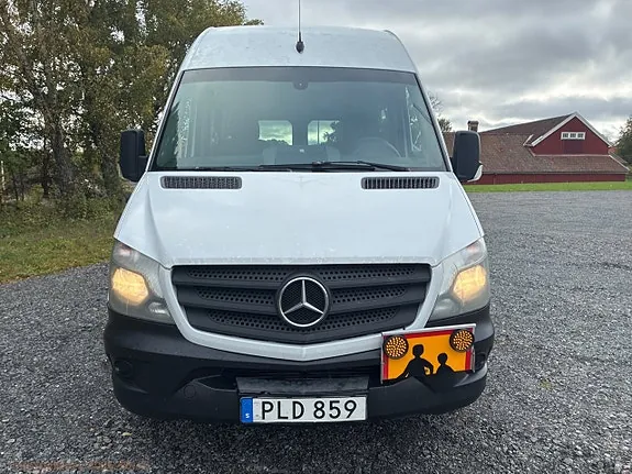 Mercedes-Benz Sprinter 211 2017 photo 2