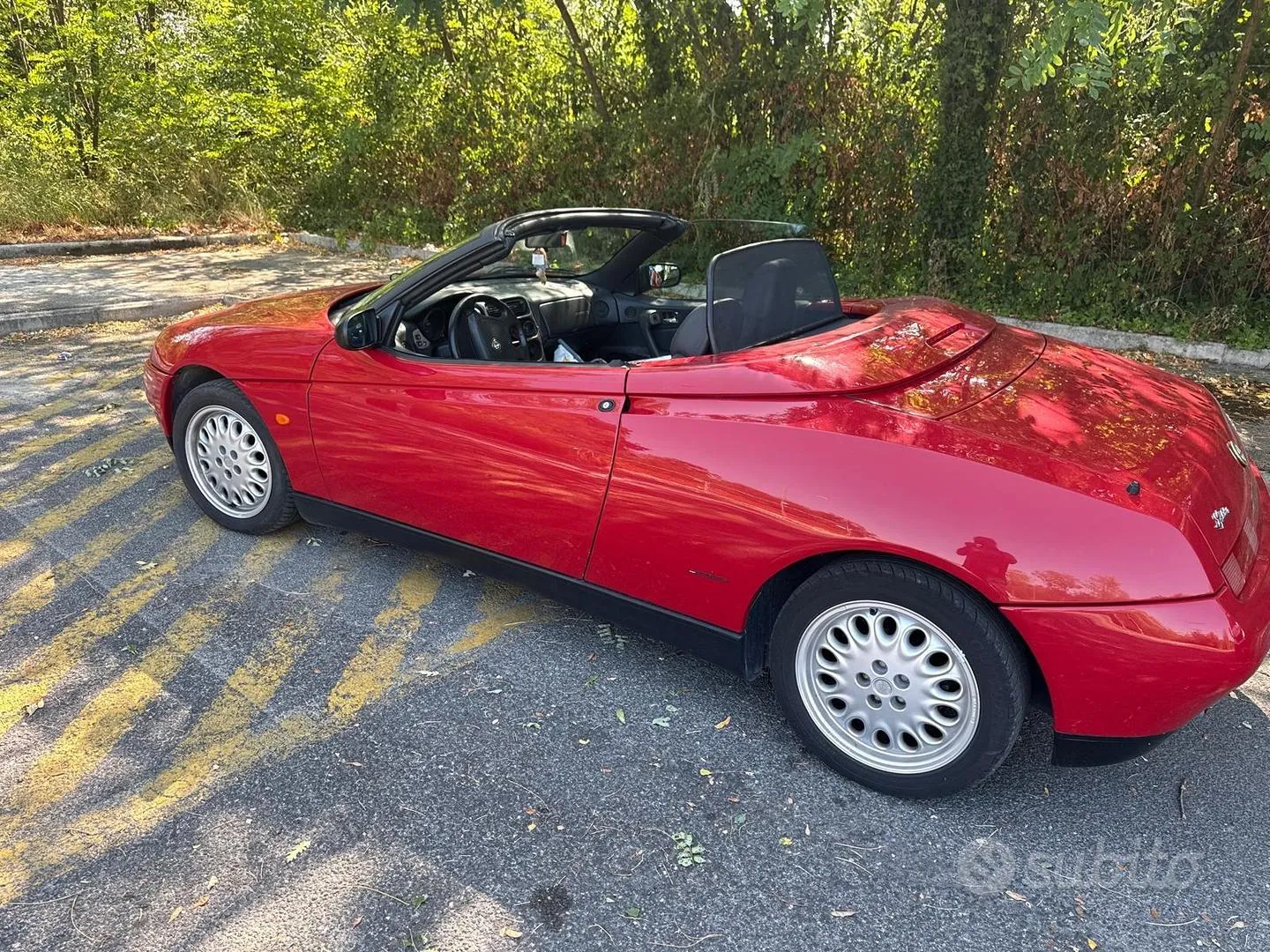 Alfa Romeo Spider 1995 photo 2