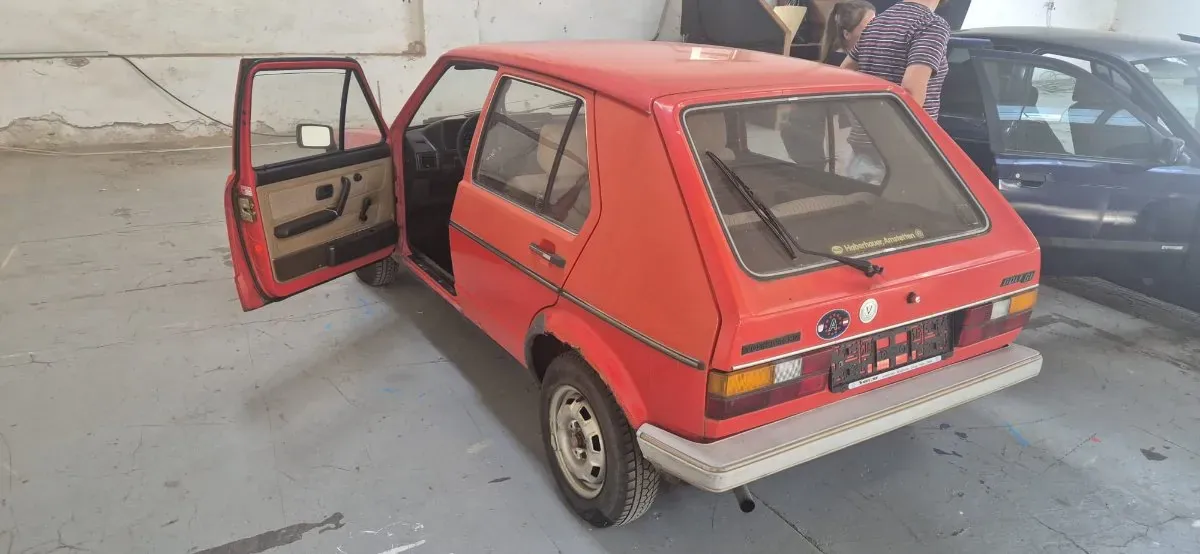 Volkswagen Golf 1982 photo 3