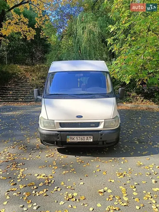 Ford Transit 2004 photo 2
