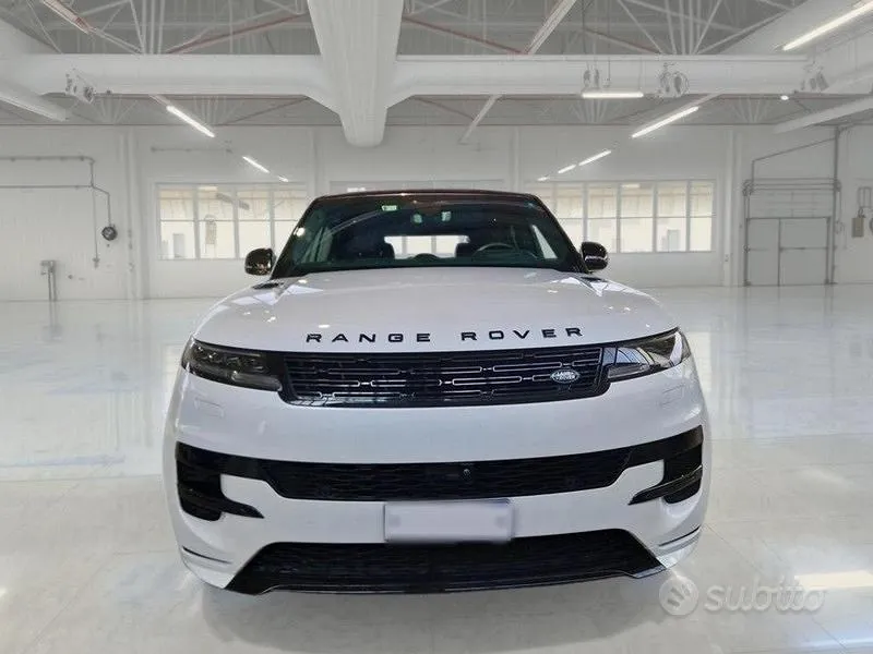 Land Rover Range Rover Sport 2026 photo 2