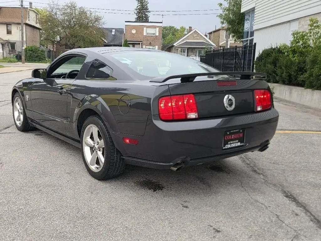 Ford Mustang 2009 photo 3