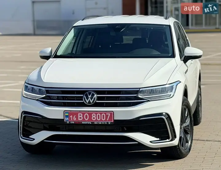 Volkswagen Tiguan 2024 photo 2