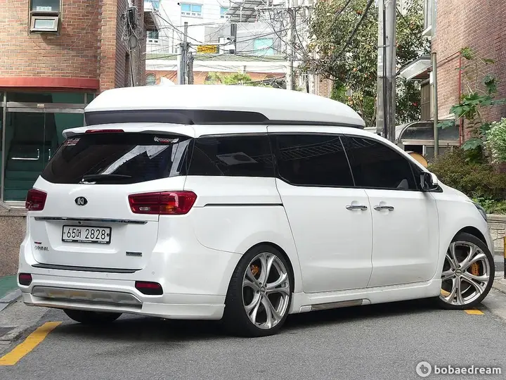 Kia Carnival 2019 photo 3