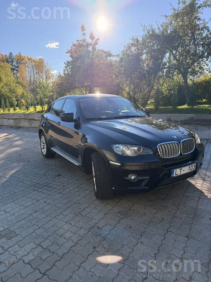 BMW X6 2011 photo 2