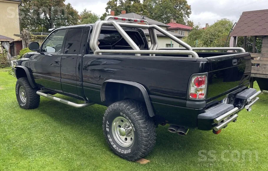 Dodge Ram 2500 1999 photo 3