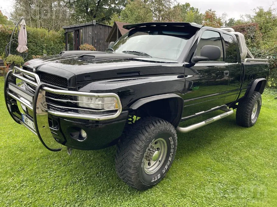 Dodge Ram 2500 1999 photo 2
